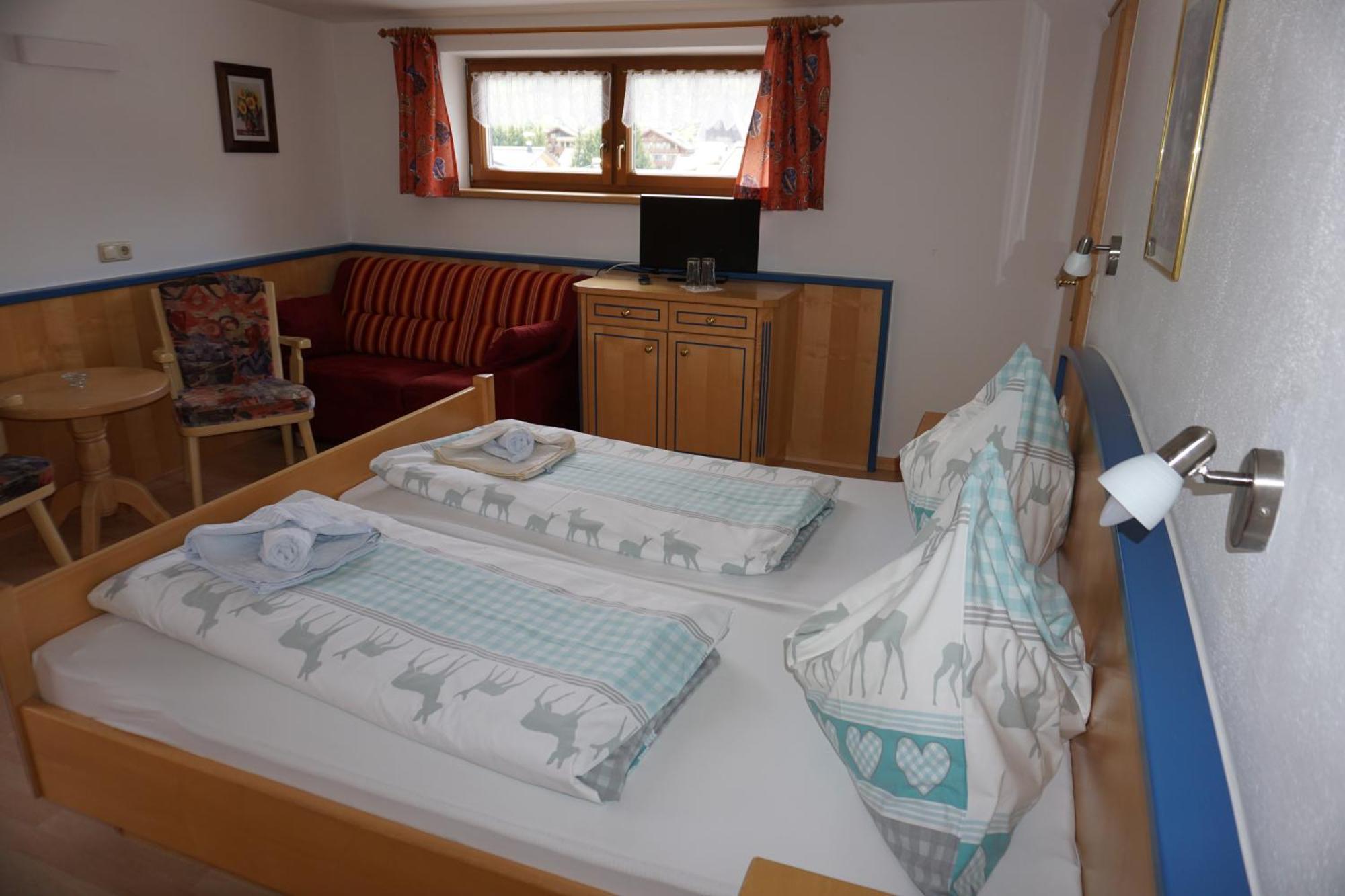Pension & Appartements Anny Maria Alm am Steinernen Meer Kültér fotó